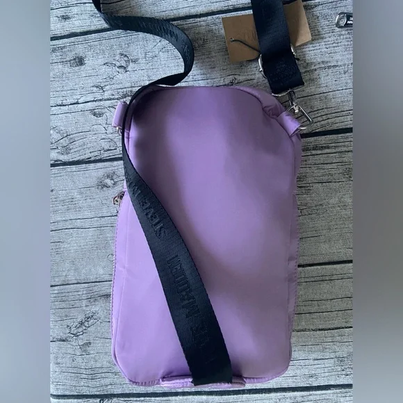 NWT! Steve Madden crossbody sling bag. - Picture 4 of 10